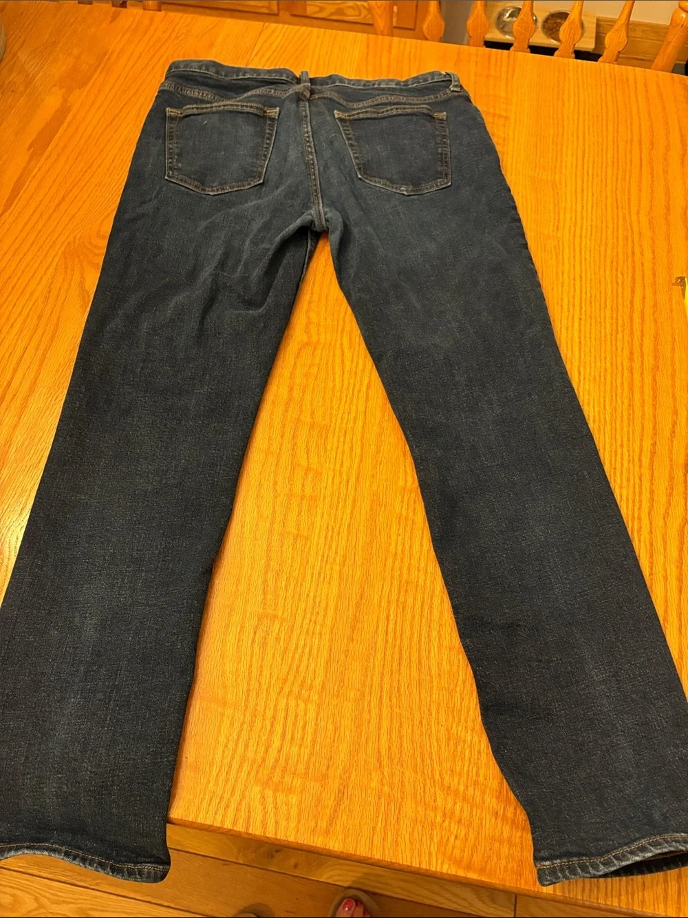 Old Navy Men's Slim Straight Jeans in Dark Blue Wash
